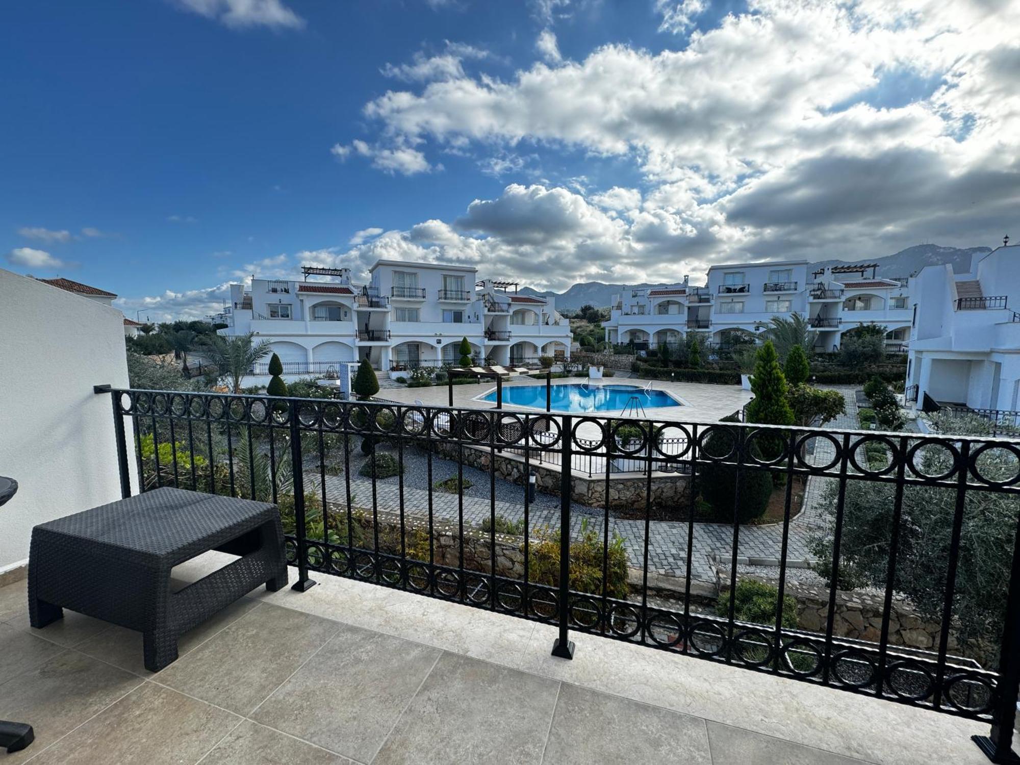 Carrington Holidays Kyrenia  Exterior photo