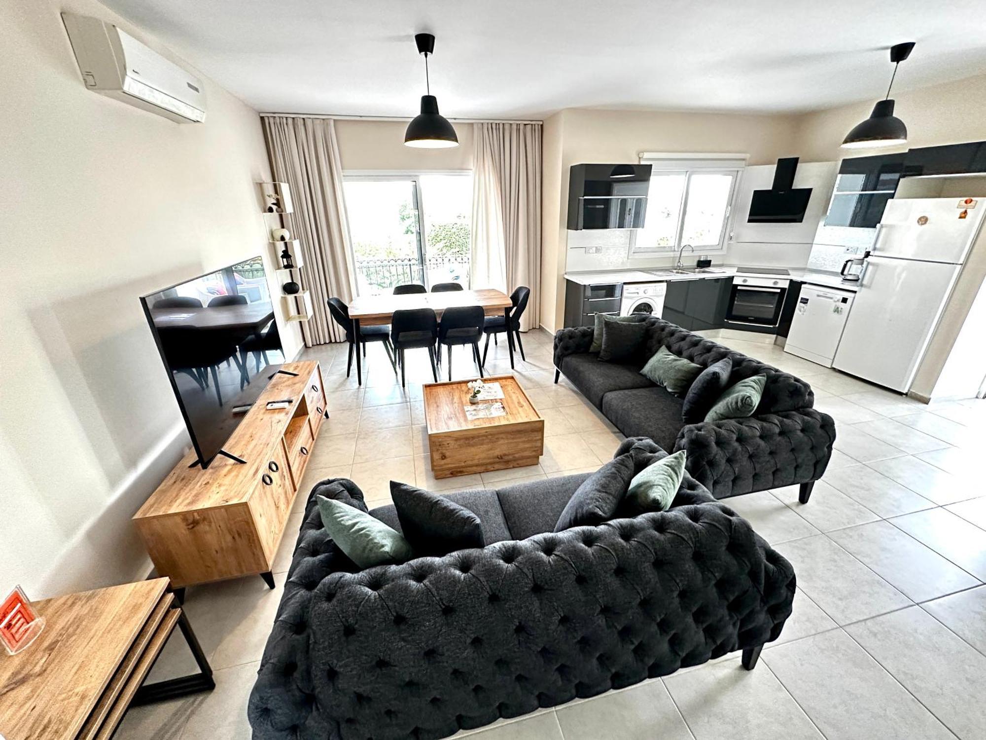 Carrington Holidays Kyrenia  Exterior photo
